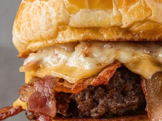 BBQ Bacon Cheeseburger
